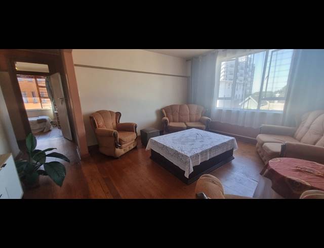 2 BEDROOM FLAT FOR SALE IN GLENWOOD